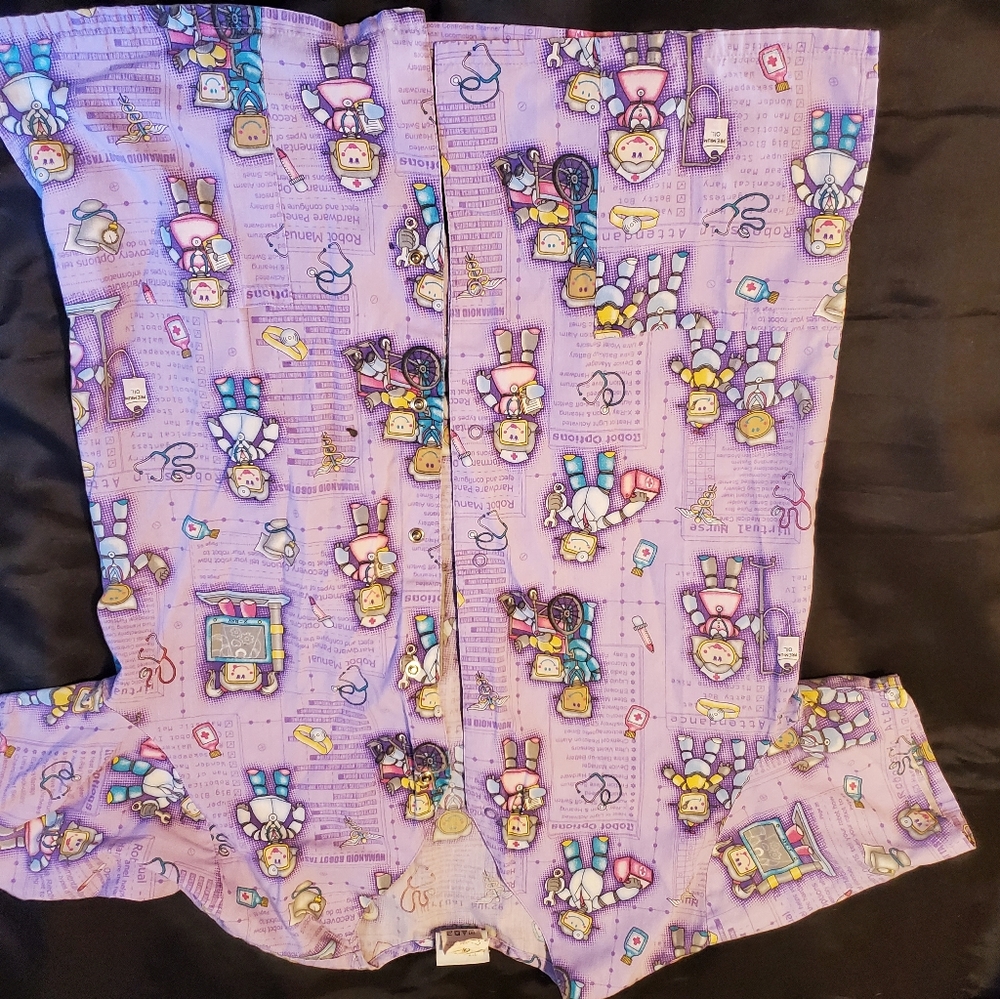 Scrub top